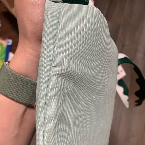 Business & Pleasure Rivie Green Cooler Tote - Picture 5 of 5